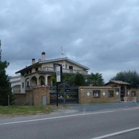 Hotel Novadomus Corfinio Esterno foto